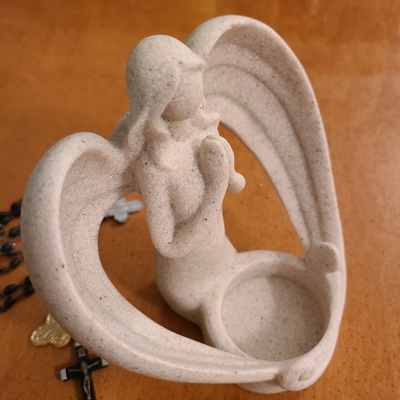 *Praying angel Candle holder - Picture 2 of 5